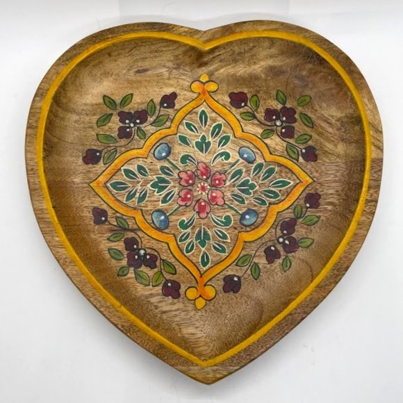Jaipur in Bloom Wooden Hand Painted Floral Heart Shaped Decorative Plate Dish - Picture 1 of 6